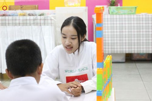 ภาพ No.138142:V.42 ก่อน กลาง เก็บ บุญวันวิสาขบูชา การเตรียมงาน การปฏิบัติงาน และการเก็บงาน ของเจ้าหน้าที่หน่วยงานต่างๆ วันวิสาขบูชา พุธที่ 22 พฤษภาคม พ.ศ. 2567