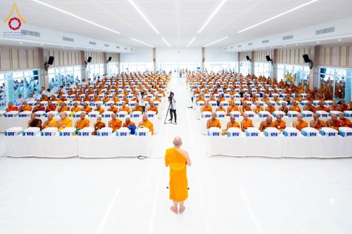 ภาพ No.156261:พิธีถวายสังฆทานแด่คณะสงฆ์ 323 วัด 4 จังหวัดชายแดนภาคใต้ ปีที่ 20 ครั้งที่ 173 พิธีมอบกองทุนหนุนแรงใจช่วยครูใต้ ปีที่ 17 ครั้งที่ 137 วันเสาร์ที่ 21 กันยายน พ.ศ.2567 ณ ศูนย์ปฏิบัติธรรมภาคใต้ อ.บางกล่ำ จ.สงขลา