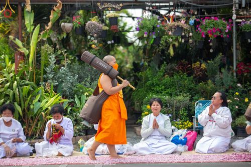 ภาพ No.120129:พิธีต้อนรับพระธรรมยาตรา ในโครงการธรรมยาตรา กตัญญูบูชา มหาปูชนียาจารย์ พระมงคลเทพมุนี(สด จนฺทสโร) พระผู้ปราบมาร อนุสรณ์สถาน 7 แห่ง ปีที่ 12 วันที่ 28 มกราคม พ.ศ. 2567 ณ วัดพระธรรมกาย จ.ปทุมธานี