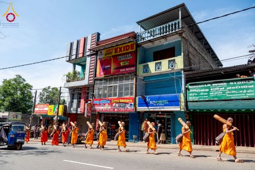 ภาพ No.226364:วันที่ 7-10 พฤษภาคม พ.ศ. 2568 โครงการเดินธรรมยาตรา สยาม-ลังกา ธรรมยาตรา ฉลองเทศกาลวิสาขบูชาแห่งชาติ ศรีลังกา บูชาธรรม 81 ปี หลวงพ่อธัมมชโย เมืองนูวราอิลิยา ประเทศศรีลังกา