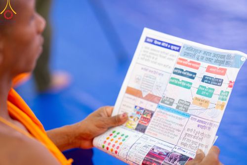 ภาพ No.315216:​วันอาทิตย์ที่ 22 มีนาคม พ.ศ.2569 สามเณรธรรมทายาทเนปาล 500 รูป ฟังธรรม สวดมนต์ ปฏิบัติธรรมร่วมกัน  ณ International Assembly and Meditation Hall Lumbini