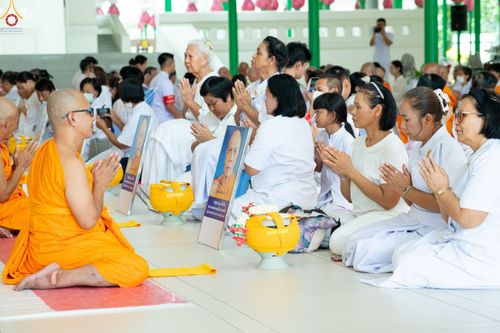 ภาพ No.350904:วันที่ 19 กันยายน พ.ศ.2569 พิธีบรรพชาอุปสมบท โครงการอุปสมบทหมู่บูชาธรรม ครบรอบ 109 ปี วันครูผู้ค้นพบวิชชาธรรมกาย ณ โบสถ์พระไตรปิฏก วัดพระธรรมกาย