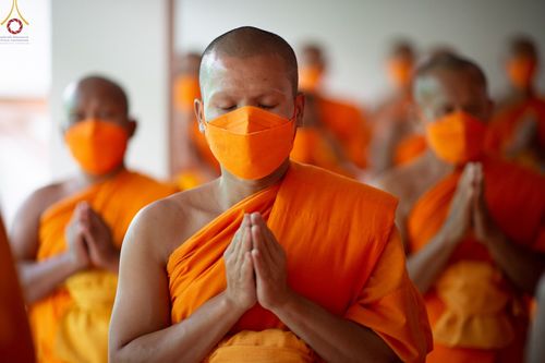 ภาพ No.74341:พุทธบุตรธรรมยาตรา ปฏิบัติธรรมและบันทึกภาพประวัติศาสตร์ ในโครงการธรรมยาตรากตัญญูบูชา มหาปูชนียาจารย์ พระมงคลเทพมุนี(สด จนฺทสโร) พระผู้ปราบมาร อนุสรณ์สถาน 7 แห่ง ปีที่ 11 ณ อนุสรณ์สถานลำดับที่ 6 สถานที่ค้นคว้าและเผยแผ่วิชาธรรมกาย วัดปากน้ำภาษีเจริญ กรุงเทพ