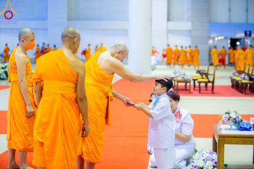 ภาพ No.91103:พิธีบำเพ็ญกุศลสวดพระอภิธรรม  อุบาสกถาวร พรหมถาวร (อุบาสกผู้ปั้นพระ) คืนสุดท้าย วันศุกร์ที่ 20 ตุลาคม พ.ศ. 2566 ณ ห้องแก้วสารพัดนึก 1 สภาธรรมกายสากล วัดพระธรรมกาย จ.ปทุมธานี