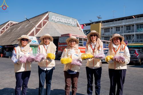 ภาพ No.105853:V.2 ทุ่มเท การเตรียมงาน เก็บงาน การรับบุญของเจ้าหน้าที่หน่วยงานต่างๆ เพื่อโครงการธรรมยาตรา กตัญญูบูชามหาปูชนียาจารย์ พระมงคลเทพมุนี (สด จนฺทสโร) พระผู้ปราบมาร อนุสรณ์สถาน 7 แห่ง ปีที่ 12 ระหว่างวันที่ 2 - 31 มกราคม พ.ศ.2567