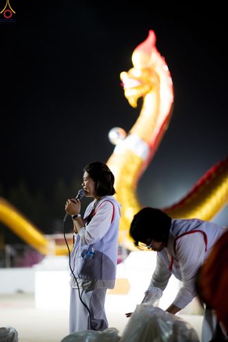 ภาพ No.306577:ภาพเบื้องหลังอาสาสมัครรวมใจ ชุดที่ 5 ในโครงการธรรมยาตรา กตัญญูบูชา มหาปูชนียาจารย์ พระมงคลเทพมุนี(สด จนฺทสโร) พระผู้ปราบมาร อนุสรณ์สถาน 7 แห่ง ปีที่ 14