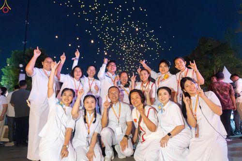 ภาพ No.333361:วันอาทิตย์ที่ 31 พฤษภาคม พ.ศ. 2569 MBMI ,WALUB , มูลนิธิธรรมกาย , การท่องเที่ยวและการบินแห่งอินโดนีเซีย (injourney destinations) , สหภาพพระธรรมทูตไทยในอินโดนีเซีย-แอฟริกา และเครือข่าย คณะสงฆ์มหายาน , วัชรยาน และเถรวาท ในอินโดนีเซีย ร่วมกันการจัดงานเฉลิมฉ