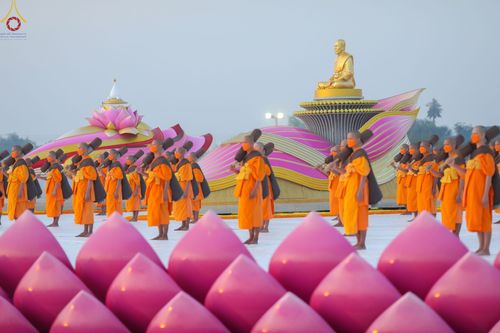 ภาพ No.74265:พุทธบุตรธรรมยาตรา ปฏิบัติธรรมและบันทึกภาพประวัติศาสตร์ ในโครงการธรรมยาตรากตัญญูบูชา มหาปูชนียาจารย์ พระมงคลเทพมุนี(สด จนฺทสโร) พระผู้ปราบมาร อนุสรณ์สถาน 7 แห่ง ปีที่ 11 ณ อนุสรณ์สถานบางปลา อ.บางเลน จ.นครปฐม วันที่ 23 มกราคม พ.ศ. 2566
