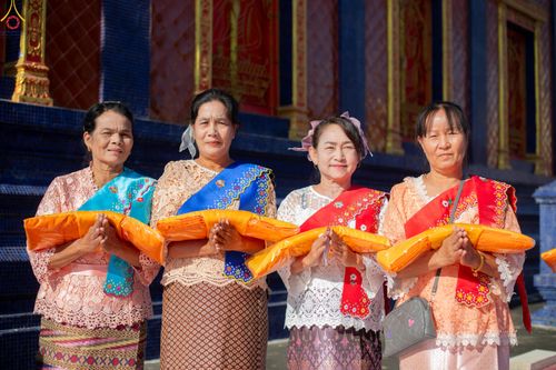 ภาพ No.288511:วันที่ 5 มกราคม พ.ศ. 2569 พิธีทอดผ้าป่าทำนุบำรุงศาสนสถาน ณ วัดอัมพวัน ต.สองพี่น้อง อ.สองพี่น้อง จ.สุพรรณบุรี ในโครงการธรรมยาตรา กตัญญูบูชา มหาปูชนียาจารย์ พระมงคลเทพมุนี(สด จนฺทสโร) พระผู้ปราบมาร อนุสรณ์สถาน 7 แห่ง ปีที่ 14