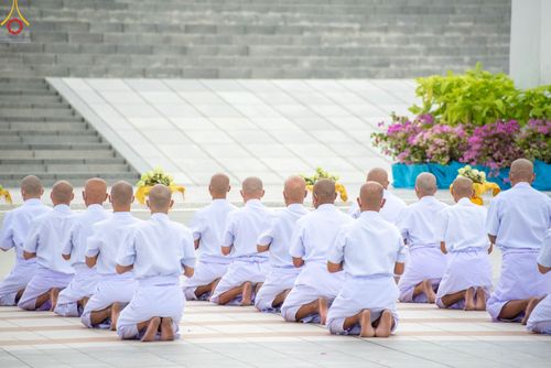 ภาพ No.87797:พิธีบรรพชาอุปสมบท ในโครงการอุปสมบทหมู่บูชาธรรม วันครูผู้ค้นพบวิชชาธรรมกาย ณ วัดพระธรรมกาย ในวันเสาร์ที่ 16 กันยายน พ.ศ.2566