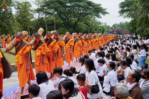 ภาพ No.68488:ธรรมยาตรา ณ มหาเจดีย์บรมพุทโธ ประเทศอินโดนีเซีย วันที่ 24 ธันวาคม พ.ศ. 2565