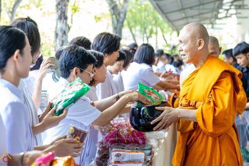 ภาพ No.335953:วันพุธที่ 17 มิถุนายน พ.ศ.2569 พิธีบำเพ็ญกุศลทักษิณานุปทานสัตตมวาร (ครบ 7 วัน) อุทิศถวายพระกุศล แด่สมเด็จพระเจ้าลูกเธอ เจ้าฟ้ากรมหลวงราชสาริณีสิริพัชร มหาวัชรราชธิดา ณ วัดพระธรรมกาย จังหวัดปทุมธานี