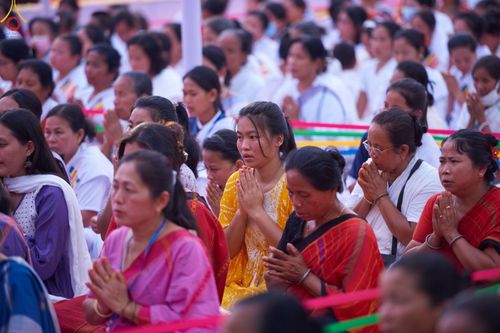 ภาพ No.63493:พิธีถวายและฉลองพระพุทธรูปปางไสยาสน์ขนาด 126 ฟุต ใหญ่ที่สุดในประเทศบังกลาเทศ ณ วัดจูราชารี สาขะ บานา วิหาร รังกามาติ วันที่ 16 พฤศจิกายน พ.ศ. 2565