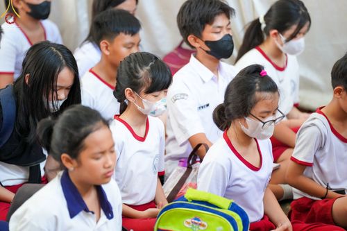 ภาพ No.65229:โครงการตอบปัญหาธรรมะทางก้าวหน้า IMEC (International Morals and Ethics Contest) ครั้งที่ 40 ณ โรงเรียน BUDHIDARMA เกาะบาตั้ม ประเทศอินโดนีเซีย