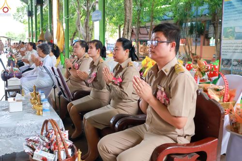 ภาพ No.333630:วันพฤหัสบดี ที่ 11 มิถุนายน พ.ศ.2569 โครงการตักบาตรปลื้มใจ" เนื่องในวันไหว้ครู  ณ โรงเรียนธนสิทธิ์อนุสรณ์ อ.บางพลี จ.สมุทรปราการ
