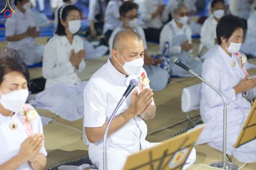 ภาพ No.69960:พิธีถวายภัตตาหารเป็นสังฆทาน แด่คณะพระธรรมยาตราฯ ในโครงการธรรมยาตราฯ ปีที่ 11 ณ อนุสรณ์สถานมหาวิหารพระมงคลเทพมุนี อ.สองพี่น้อง จ.สุพรรณบุรี วันที่ 10 มกราคม พ.ศ. 2566