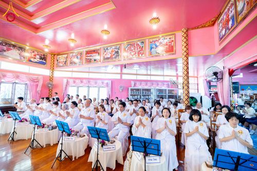 ภาพ No.298275:วันที่ 17 มกราคม พ.ศ. 2569  พิธีเจริญพระพุทธมนต์ ปฏิบัติธรรม มอบทุนการศึกษา ถวายสังฆทาน 109 วัด โครงการธรรมยาตราปีที่ 14 ณ วัดตะเคียน อำเภอบางกรวย จังหวัดนนทบุรี