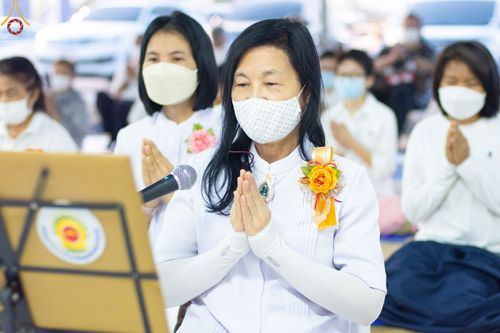 ภาพ No.74479:พิธีถวายภัตตาหารเป็นสังฆทาน แด่คณะพระธรรมยาตราฯ ในโครงการธรรมยาตรากตัญญูบูชา มหาปูชนียาจารย์ พระมงคลเทพมุนี(สด จนฺทสโร) พระผู้ปราบมาร อนุสรณ์สถาน 7 แห่ง ปีที่ 11 วันที่ 27 มกราคม พ.ศ. 2566