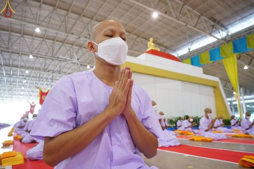 ภาพ No.64318:พิธีบรรพชาสามเณรธรรมทายาท โครงการอุปสมบทบูชาธรรมมหาปูชนียาจารย์ วันเสาร์ที่ 26 พฤศจิกายน พ.ศ. 2565 ณ วัดพระธรรมกาย จ.ปทุมธานี