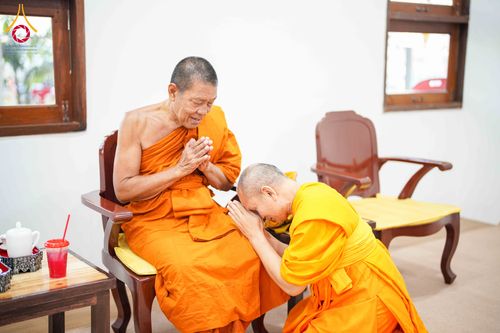 ภาพ No.316175:วันเสาร์ที่ 28 มีนาคม พ.ศ. 2569 พิธีบำเพ็ญกุศล คุณพ่อณรงค์ จินตมากุล  สิริอายุ 99 ปี 11 เดือน โยมบิดา พระครูปลัดรัตนวีรวัฒน์ (รังสฤษดิ์ อิทฺธิจินตโก) ที่ปรึกษาเจ้าคณะจังหวัดปทุมธานี เจ้าอาวาสวัดพระธรรมกาย  ณ ห้องปลูกศรัทธา 2 วัดพระธรรมกาย ปทุมธานี