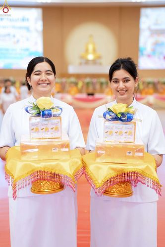 ภาพ No.343530:วันที่ 16 สิงหาคม พ.ศ.2569 พิธีถวายคิลานเภสัช และอุปกรณ์ทางการแพทย์ ณ ห้องแก้วสารพัดนึก2 วัดพระธรรมกาย