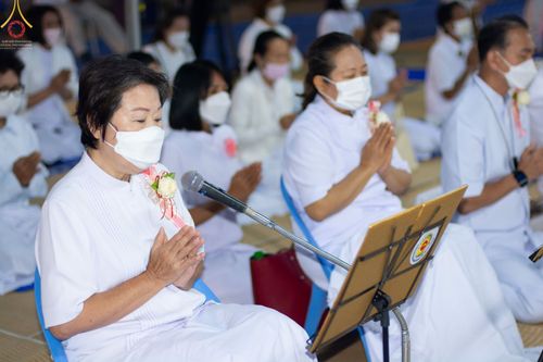 ภาพ No.73966:พิธีถวายภัตตาหารเป็นสังฆทาน แด่คณะพระธรรมยาตราฯ ในโครงการธรรมยาตรากตัญญูบูชา มหาปูชนียาจารย์ พระมงคลเทพมุนี(สด จนฺทสโร) พระผู้ปราบมาร อนุสรณ์สถาน 7 แห่ง ปีที่ 11 วันที่ 24 มกราคม พ.ศ. 2566