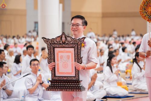 ภาพ No.343237:วันที่ 16 สิงหาคม พ.ศ.2569 พิธีมุทิตาสักการะพระราชาคณะ ณ ห้องแก้วสารพัดนึก 2 วัดพระธรรมกาย
