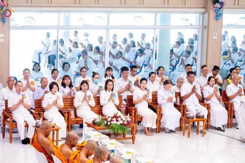 ภาพ No.142220:พิธีถวายสังฆทานแด่คณะสงฆ์ 323 วัด ปีที่ 20 ครั้งที่ 170 , พิธีมอบกองทุนหนุนแรงใจช่วยครูใต้ ปีที่ 17 ครั้งที่ 135 และพิธีทำบุญอุทิศส่วนกุศลให้ผู้วายชนม์ วันเสาร์ที่ 22 มิถุนายน พ.ศ.2567 ณ ศูนย์ปฏิบัติธรรมภาคใต้ อ.บางกล่ำ จ.สงขลา