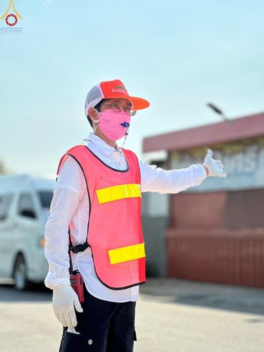 ภาพ No.110063:V.8 พลังทีม การเตรียมงาน เก็บงาน การรับบุญของเจ้าหน้าที่หน่วยงานต่างๆ เพื่อโครงการธรรมยาตรา กตัญญูบูชามหาปูชนียาจารย์ พระมงคลเทพมุนี (สด จนฺทสโร) พระผู้ปราบมาร อนุสรณ์สถาน 7 แห่ง ปีที่ 12 ระหว่างวันที่ 2 - 31 มกราคม พ.ศ.2567