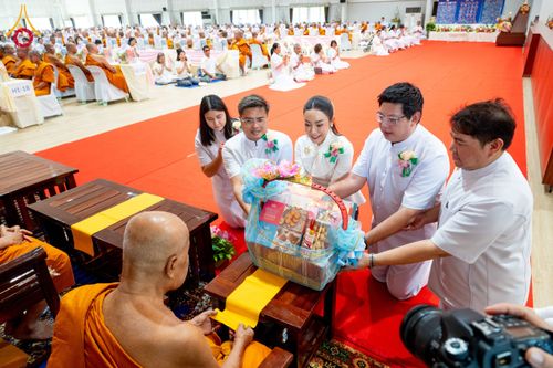 ภาพ No.149499:พิธีทักษิณานุปทานแด่บรรพชนตระกูลผ่องสวัสดิ์ และหมู่ญาติที่ล่วงลับไปแล้ว ประจำปี ครั้งที่ 19 วันพฤหัสบดีที่ 22 สิงหาคม พ.ศ. 2567 ณ พระมหาเจดีย์ทัตตชีโว ศูนย์อบรมเยาวชนกาญจนบุรี