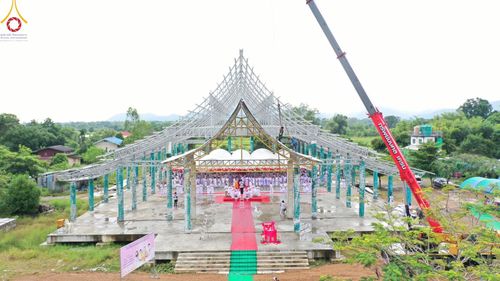 ภาพ No.158182:พิธีทอดผ้าป่า ติดตั้งแผ่นสิริฉะทะนะรัสมี(หลังคา) อาคาร 80 ปี หลวงพ่อธัมมชโย วันอาทิตย์ที่ 22 กันยายน พ.ศ. 2567 ณ ศูนย์ปฏิบัติธรรมวิหารแดง อ.วิหารแดง จ.สระบุรี