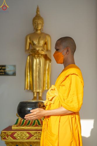 ภาพ No.112771:พิธีตักบาตรพระธรรมยาตราฯ ณ วัดสองพี่น้อง จ.สุพรรณบุรี วันที่ 15 มกราคม พ.ศ. 2567