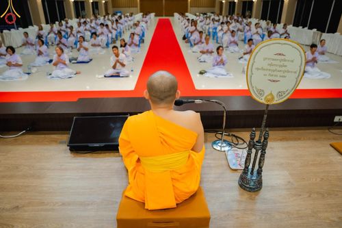 ภาพ No.157031:โครงการ อุบาสกแก้ว อุบาสิกาแก้ว รุ่นที่ 3 ตัวแทนทอดกฐินสามัคคีทั่วไทย 30,000 วัด ระหว่างวันที่ 20-22 กันยายน พ.ศ. 2567 ณ ธุดงคสถานชลบุรี