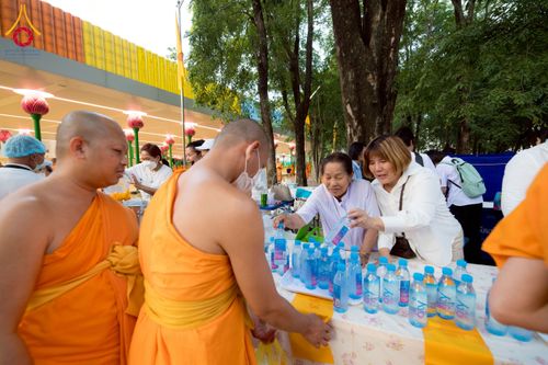 ภาพ No.233215:วันที่ 11 กรกฏาคม พ.ศ. 2568 พิธีอธิษฐานพรรษา ของคณะสงฆ์ ณ โบสถ์พระไตรปิฎก วัดพระธรรมกาย ต.คลองสาม อ.คลองหลวง จ.ปทุมธานี