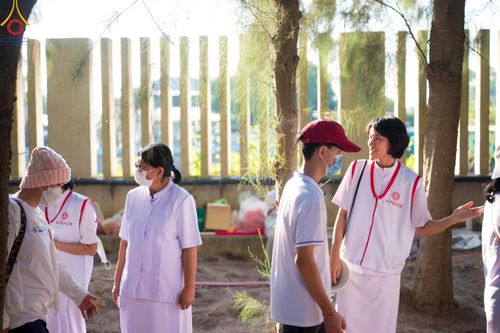 ภาพ No.107715:V.4 ทุ่มใจ การเตรียมงาน เก็บงาน การรับบุญของเจ้าหน้าที่หน่วยงานต่างๆ เพื่อโครงการธรรมยาตรา กตัญญูบูชามหาปูชนียาจารย์ พระมงคลเทพมุนี (สด จนฺทสโร) พระผู้ปราบมาร อนุสรณ์สถาน 7 แห่ง ปีที่ 12 ระหว่างวันที่ 2 - 31 มกราคม พ.ศ.2567