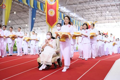 ภาพ No.160193:พิธีทอดผ้าป่าสมทบกฐินวัดพระธรรมกาย และสมทบกฐิน 30,000 วัดทั่วไทย ครั้งที่ 3 ณ สภาธรรมกายสากล วัดพระธรรมกาย วันพฤหัสบดีที่ 10 ตุลาคม พ.ศ. 2567
