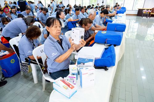 ภาพ No.259768:วันที่ 24 ตุลาคม พ.ศ. 2568 รพ.สต.คลองหนึ่ง อ.คลองหลวง สังกัด อบจ.ปทุมธานี จัดประชุมและมอบครุภัณฑ์ทางการแพทย์ เสริมพลัง อสม. ขับเคลื่อนสุขภาพชุมชนอย่างยั่งยืน ณ วัดพระธรรมกาย