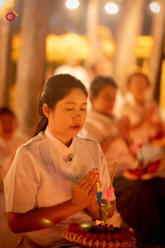 ภาพ No.266368:วันพุธที่ 5 พฤศจิกายน พ.ศ. 2568 (วันพระ ขึ้น 15 ค่ำ เดือน 12) พิธีลอยกระทงธรรม  ณ สระมหาเศรษฐีทะเลบุญ มหาวิหารพระมงคลเทพมุนี วัดพระธรรมกาย จ.ปทุมธานี