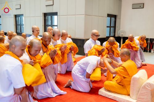 ภาพ No.144156:พิธีบรรพชาอุปสมบทหมู่ พระธรรมทายาทนานาชาติ(ภาษาจีน) รุ่น 19 ณ วัดพระธรรมกาย จ.ปทุมธานี วันเสาร์ที่ 13 กรกฎาคม พ.ศ. 2567