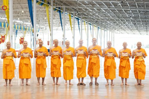 ภาพ No.182839:พิธีปฎิบัติธรรมและพิธีรับมอบต้นสมบัติจักรพรรดิ วันอาทิตย์ที่ 15 ธันวาคม พ.ศ. 2567 ณ สภาธรรมกายสากล วัดพระธรรมกาย