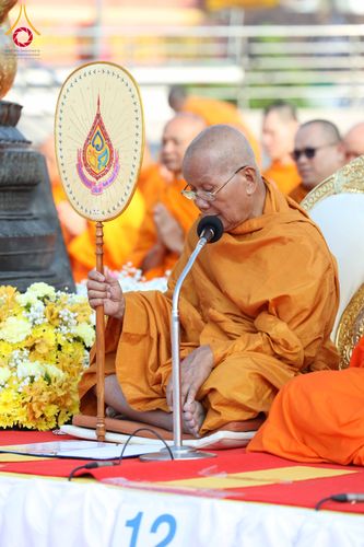 ภาพ No.312621:วันอาทิตย์ที่ 8 มีนาคม พ.ศ.2569 ทำบุญเมืองนครราชสีมา 558 ปี ตักบาตรพระ 10,000 รูป