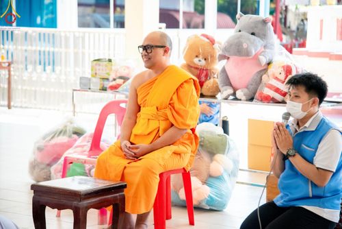 ภาพ No.192344:พิธีทอดผ้าป่าทำนุบำรุงศาสนสถาน ณ วัดเทพพล แขวงบางพรม เขตตลิ่งชัน กรุงเทพมหานคร ในโครงการธรรมยาตรา กตัญญูบูชา มหาปูชนียาจารย์ พระมงคลเทพมุนี(สด จนฺทสโร) พระผู้ปราบมาร อนุสรณ์สถาน 7 แห่ง ปีที่ 13 วันที่ 9 มกราคม พ.ศ. 2568