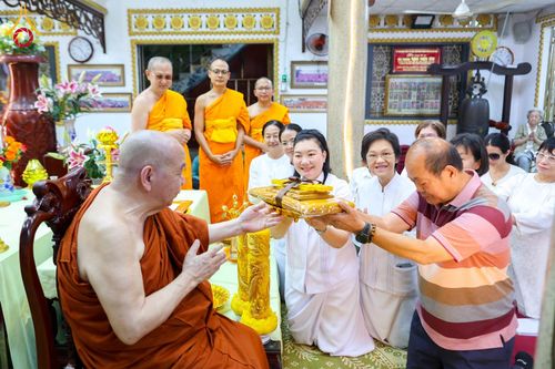ภาพ No.344579:วันที่ 8-11 สิงหาคม พ.ศ.2569 “ประเพณีเข้าพรรษา เชื่อมพระพุทธศาสนาสองแผ่นดิน” ถวายเทียนพรรษา 9 วัด ณ นครโฮจิมินห์ สาธารณรัฐสังคมนิยมเวียดนาม