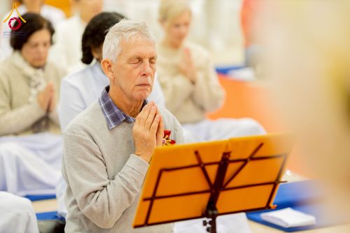 ภาพ No.233264:วันอาทิตย์ที่ 6 กรกฎาคม พ.ศ. 2568 พิธีถวายมหาสังฆทานแด่คณะสงฆ์ทั่วโลกและพิธีตักบาตรเนื่องในวันเข้าพรรษา  ณ วัดพุทธเคปทาวน์ ประเทศแอฟริกาใต้