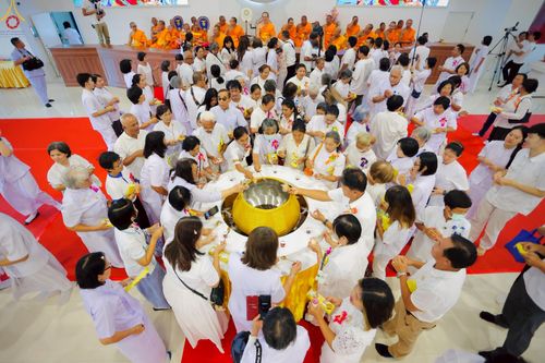 ภาพ No.265676:วันเสาร์ที่ 18 ตุลาคม พ.ศ. 2568 พิธีตักบาตร มณีนพรัตน์ทิพย์สุธาโภชน์ ณ ศูนย์อบรมเยาวชนบางปะหัน ตำบลหันสัง อำเภอบางปะหัน  จังหวัดพระนครศรีอยุธยา