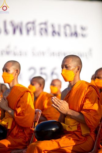 ภาพ No.112681:พิธีตักบาตรพระธรรมยาตราฯ ณ วัดสองพี่น้อง จ.สุพรรณบุรี วันที่ 15 มกราคม พ.ศ. 2567