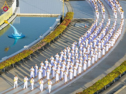 ภาพ No.144068:พิธีบรรพชาอุปสมบทหมู่ พระธรรมทายาทนานาชาติ(ภาษาจีน) รุ่น 19 ณ วัดพระธรรมกาย จ.ปทุมธานี วันเสาร์ที่ 13 กรกฎาคม พ.ศ. 2567