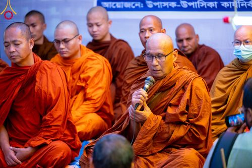 ภาพ No.98588:พิธีทอดกฐินสมทบวัดกัลยาณมิตรต่างประเทศ ณ วัดราชบัณนะวิหาร เมืองรังกามาติ ประเทศบังกลาเทศ วันศุกร์ที่ 24 พฤศจิกายน พ.ศ. 2566