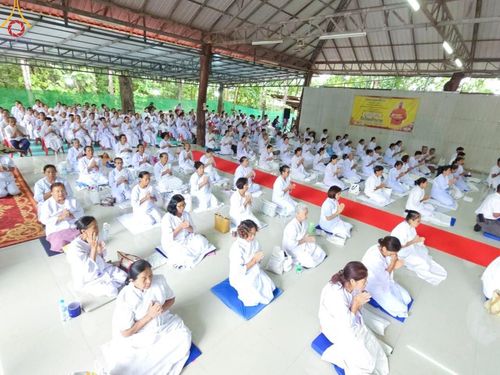 ภาพ No.157283:โครงการ อุบาสกแก้ว อุบาสิกาแก้ว รุ่นที่ 3 ตัวแทนทอดกฐินสามัคคีทั่วไทย 30,000 วัด ระหว่างวันที่ 20-22 กันยายน พ.ศ. 2567 ณ ศูนย์ปฏิบัติธรรมหนองบัวลำภู