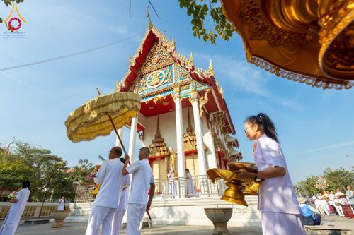 ภาพ No.204615:พิธีทอดผ้าป่าทำนุบำรุงศาสนสถาน ณ วัดเกิดการอุดม ตำบลคลองสาม อำเภอคลองหลวง จังหวัดปทุมธานี ในโครงการธรรมยาตรา กตัญญูบูชา มหาปูชนียาจารย์ พระมงคลเทพมุนี(สด จนฺทสโร) พระผู้ปราบมาร อนุสรณ์สถาน 7 แห่ง ปีที่ 13 วันที่ 30 มกราคม พ.ศ. 2568